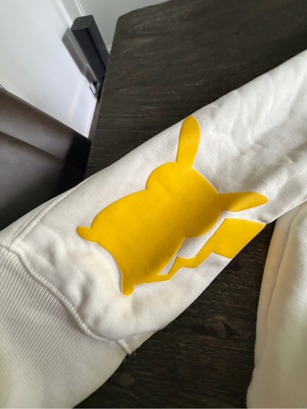Pokemon White Hoodie with Yellow Accents - Gotta Catch 'Em All Text - Picture 5 of 12